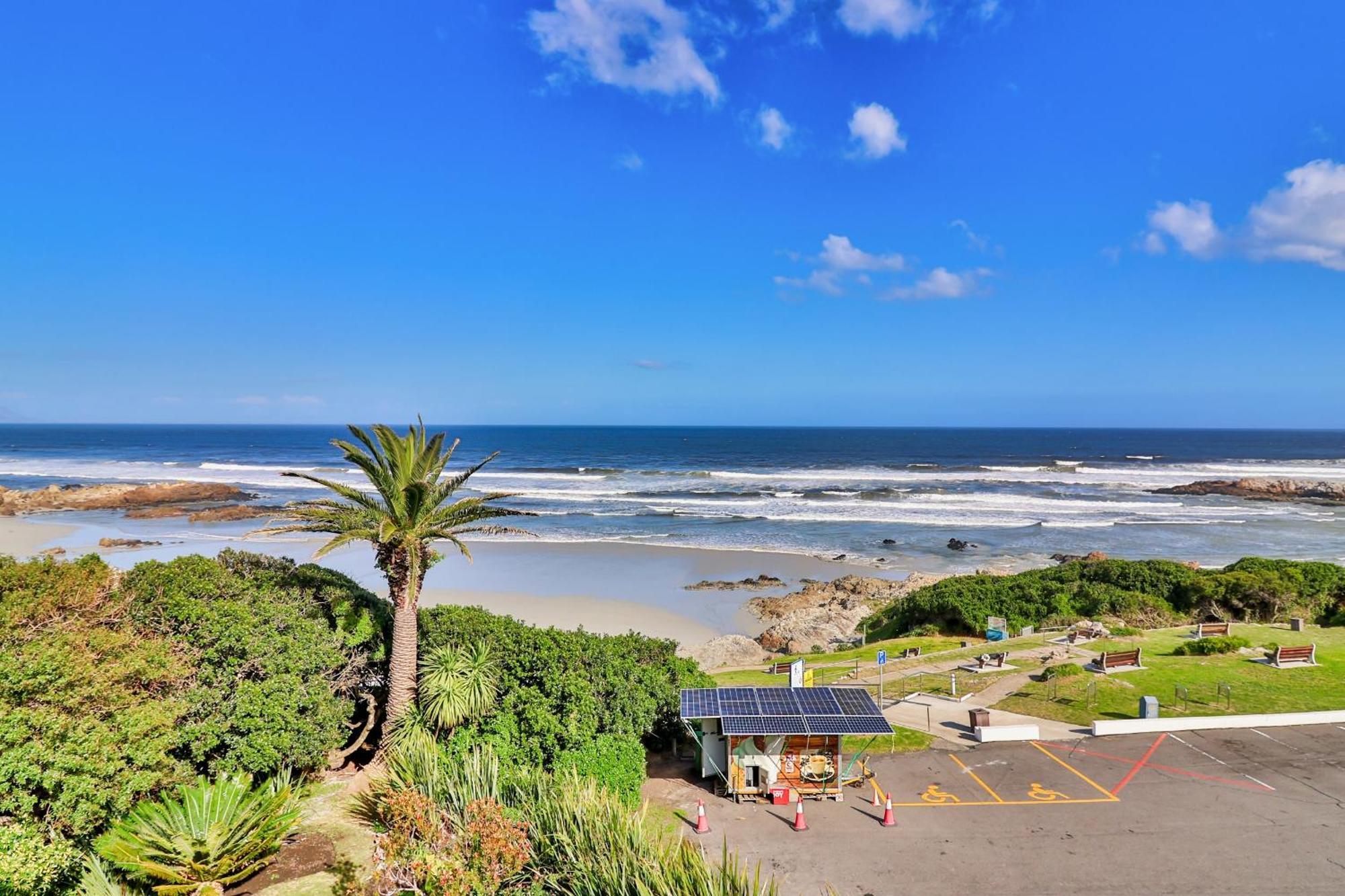 Hermanus Beachfront Lodge - Solar Power Dış mekan fotoğraf